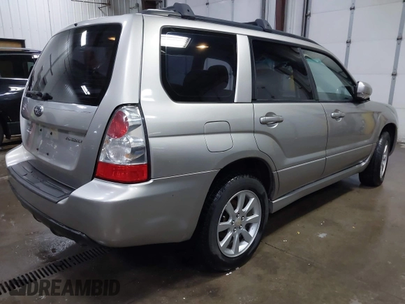 2007 Subaru Forester X w/Premium Pkg with VIN JF1SG65677H711720, listed as a IAAI auction lot 41341061 with 1 mi miles. Bid and sale history available at carsss.com. Image 4.