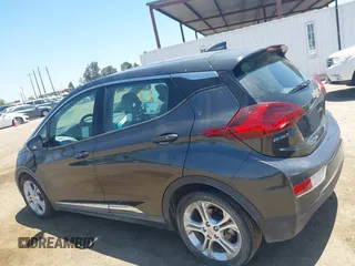 2018 Chevrolet Bolt EV LT с VIN 1G1FW6S0XJ4131836, выставлен на аукционе IAAI как лот 42478414 с пробегом 42 301 миль миль и . История ставок и продаж доступна на DreamBid. Изображение 14.
