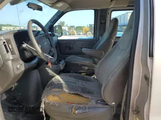 2009 GMC Savana Cargo Van with VIN 1GTFG15X091107882, listed as a Copart auction lot 47825745 with 357,222 mi miles and Salvage Title. Bid and sale history available at carsss.com. Image 7.