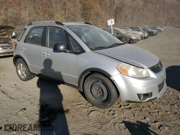 2008 Suzuki SX4 with VIN JS2YB417385104437, listed as a Copart auction lot 79837864 with 210,317 mi miles and Clean Title. Bid and sale history available at carsss.com. Image 4.