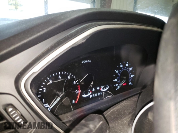 2020 Ford Escape SE with VIN 1FMCU9G67LUA27821, listed as a Copart auction lot 46441445 with 24,266 mi miles and Salvage Title. Bid and sale history available at DreamBid. Image 9.