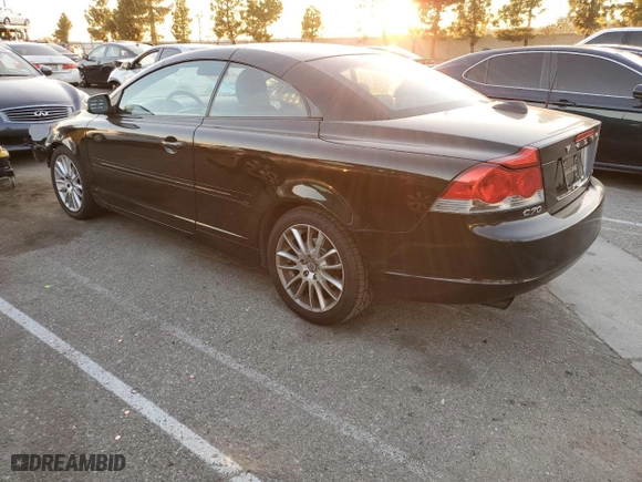 2009 Volvo C70 with VIN YV1MC67299J075722, listed as a Copart auction lot 41420815 with 137,964 mi miles and Salvage Title. Bid and sale history available at carsss.com. Image 2.