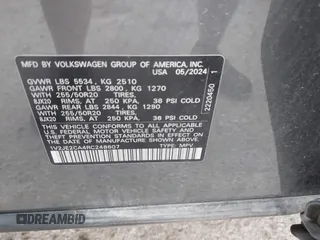2024 Volkswagen Atlas SE с VIN 1V2JE2CA4RC248607, выставлен на аукционе IAAI как лот 42105089 с пробегом 8 321 миль миль и . История ставок и продаж доступна на DreamBid. Изображение 9.