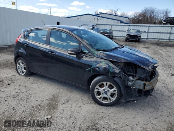 2014 Ford Fiesta SE z VIN 3FADP4EJ5EM182407, wystawiony jako Copart lot #51848425 z przebiegiem 134 347 mil mil oraz Szkoda całkowita • Salvage title. Historia ofert i sprzedaży dostępna na DreamBid. Obrazek 4.