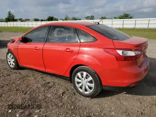 2012 Ford Focus SE with VIN 1FAHP3F21CL409819, listed as a Copart auction lot 53702165 with 131,739 mi miles and Salvage Title. Bid and sale history available at carsss.com. Image 2.