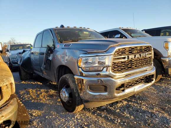 2023 Ram 3500 Tradesman with VIN 3C63RRGL2PG643681, listed as a Copart auction lot 80698534 with 138,424 mi miles and Clean Title. Bid and sale history available at carsss.com. Image 4.