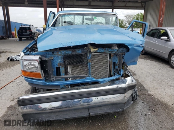1993 Ford F-150 with VIN 1FTEF14N3PKA82644, listed as a Copart auction lot 59917485 with 161,387 mi miles and Non repairable. Bid and sale history available at DreamBid. Image 5.
