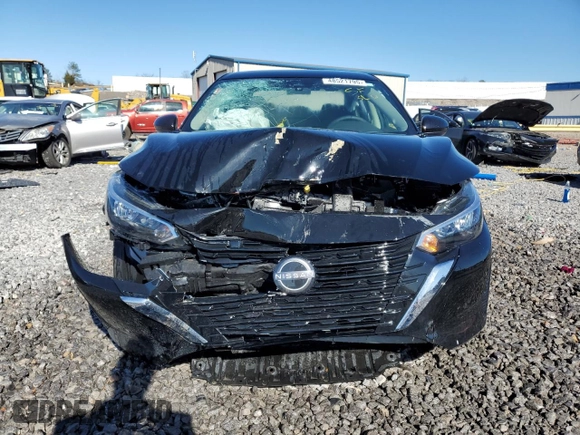 2025 Nissan Sentra S with VIN 3N1AB8BV3SY218578, listed as a Copart auction lot 48521795 with 8,200 mi miles and Salvage Title. Bid and sale history available at DreamBid. Image 5.