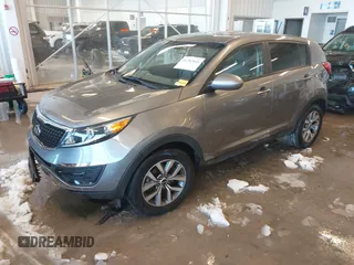2015 Kia Sportage LX with VIN KNDPB3ACXF7686082, listed as a IAAI auction lot 41282616 with 107,613 mi miles and . Bid and sale history available at carsss.com. Image 18.
