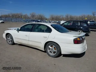 2002 Pontiac Bonneville SE with VIN 1G2HX54K724100247, listed as a IAAI auction lot 41952374 with 237,574 mi miles. Bid and sale history available at carsss.com. Image 3.