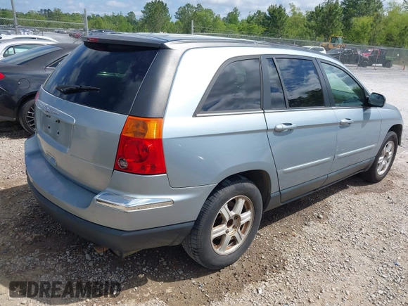 2005 Chrysler Pacifica Touring with VIN 2C4GM68405R652014, listed as a IAAI auction lot 42077714 with 321,291 mi miles and . Bid and sale history available at DreamBid. Image 4.