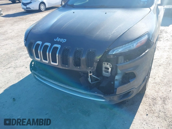 2014 Jeep Cherokee Limited with VIN 1C4PJMDS8EW271410, listed as a IAAI auction lot 41657246 with 132,930 mi miles. Bid and sale history available at carsss.com. Image 6.