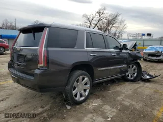 2017 Cadillac Escalade Premium Luxury with VIN 1GYS4CKJ0HR349052, listed as a Copart auction lot 42430434 with 44,598 mi miles and Salvage Title. Bid and sale history available at carsss.com. Image 3.