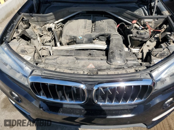 2014 BMW X5 xDrive35i with VIN 5UXKR0C51E0K51458, listed as a Copart auction lot 48675285 with 125,553 mi miles and Salvage Title. Bid and sale history available at carsss.com. Image 13.