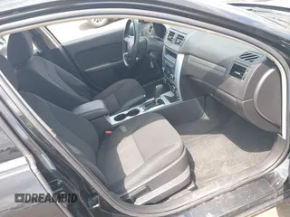 2010 Mercury Milan with VIN 3MEHM0HA5AR617012, listed as a IAAI auction lot 42104808 with 190,540 mi miles and . Bid and sale history available at DreamBid. Image 5.