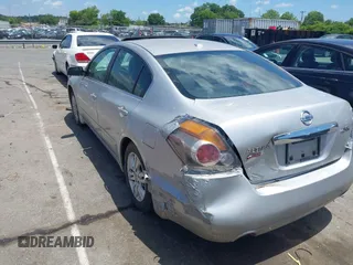 2011 Nissan Altima SL with VIN 1N4AL2AP3BC184442, listed as a IAAI auction lot 42548002 with 198,513 mi miles and . Bid and sale history available at DreamBid. Image 3.