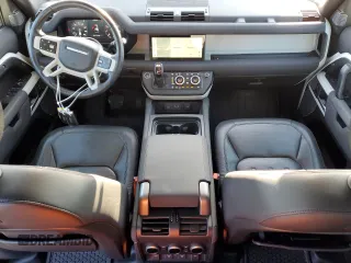 2021 Land Rover Defender SE z VIN SALEP7RU3M2051477, wystawiony jako Copart lot #44318715 z przebiegiem 55 970 mil mil oraz Czysty tytuł • Clean title. Historia ofert i sprzedaży dostępna na DreamBid. Obrazek 8.