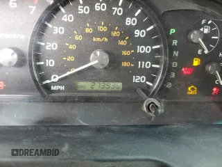 2006 Toyota Sequoia SR5 with VIN 5TDBT44AX6S272135, listed as a Copart auction lot 51696105 with 273,936 mi miles and Salvage Title. Bid and sale history available at DreamBid. Image 9.