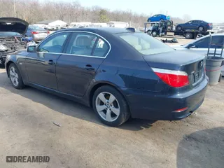 2008 BMW 5 Series 528xi with VIN WBANV13568CZ53212, listed as a IAAI auction lot 41776789 with 101,070 mi miles. Bid and sale history available at carsss.com. Image 3.