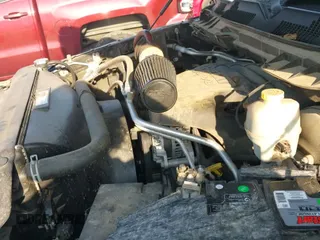 2016 Ram 1500 Laramie z VIN 1C6RR6NT5GS221196, wystawiony jako IAAI lot #43010067 z przebiegiem 145 350 mil mil oraz . Historia ofert i sprzedaży dostępna na DreamBid. Obrazek 18.