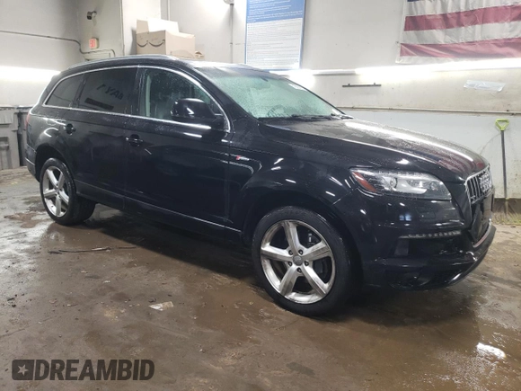 2012 Audi Q7 S line with VIN WA1DGAFE1CD009562, listed as a Copart auction lot 45904125 with 124,378 mi miles and Salvage title. Bid and sale history available at DreamBid. Image 4.
