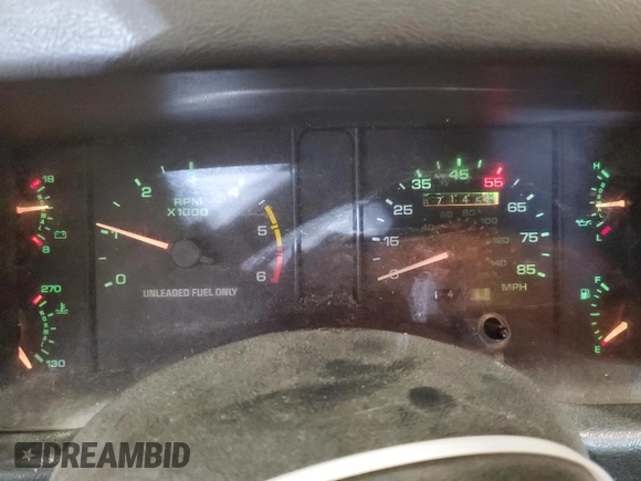 1993 Ford Mustang z VIN 1FACP44M6PF147837, wystawiony jako Copart lot #53289953 z przebiegiem 67 145 mil mil oraz Nie do naprawy • Non repairable. Historia ofert i sprzedaży dostępna na DreamBid. Obrazek 9.