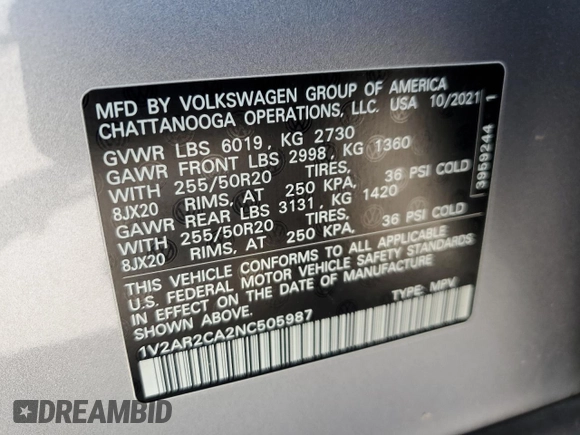2022 Volkswagen Atlas 3.6L V6 SEL R-Line with VIN 1V2AR2CA2NC505987, listed as a Copart auction lot 61522024 with 57,703 mi miles and Salvage Title. Bid and sale history available at carsss.com. Image 13.