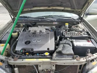 2002 Infiniti I35 Luxury with VIN JNKDA31A02T009580, listed as a Copart auction lot 44923045 with 184,498 mi miles and Salvage Title. Bid and sale history available at carsss.com. Image 11.