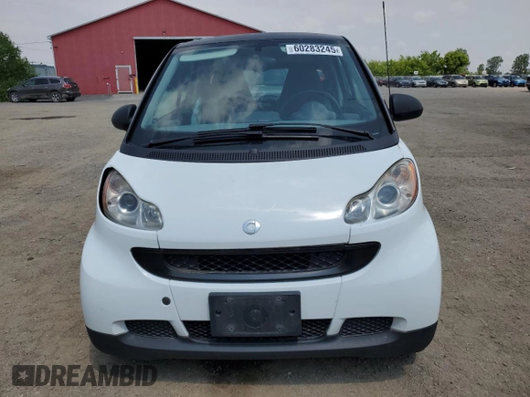 2010 Smart fortwo Pure с VIN WMEEJ3BA4AK399691, выставлен на аукционе Copart как лот 60283245 с пробегом 172 584 миль миль и Чистый • Clean title. История ставок и продаж доступна на DreamBid. Изображение 5.