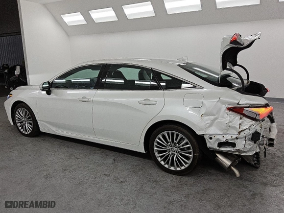 2022 Toyota Avalon Hybrid Limited with VIN 4T1DA1AB1NU015011, listed as a Copart auction lot 47348585 with 41,668 mi miles and Clean Title. Bid and sale history available at carsss.com. Image 2.