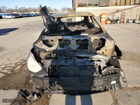 2014 Hyundai Accent GS with VIN KMHCT5AE4EU159272, listed as a Copart auction lot 50543925 with 0 mi miles and Non Repairable. Bid and sale history available at carsss.com. Image 5.