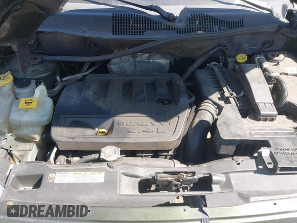 2008 Jeep Compass Sport with VIN 1J8FF47WX8D758998, listed as a IAAI auction lot 42061944 with 271,977 mi miles and . Bid and sale history available at carsss.com. Image 10.
