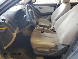 2010 Hyundai Elantra GLS z VIN KMHDU4AD9AU939068, wystawiony jako Copart lot #57639885 z przebiegiem 185 829 mil mil oraz Szkoda całkowita • Salvage title. Historia ofert i sprzedaży dostępna na DreamBid. Obrazek 7.