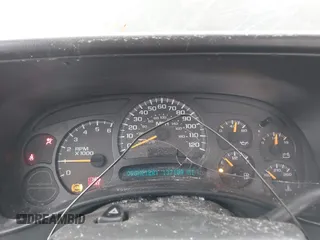 2004 Chevrolet Silverado 1500 Work Truck with VIN 1GCEC14X24Z329861, listed as a IAAI auction lot 41731894 with 137,109 mi miles. Bid and sale history available at carsss.com. Image 7.