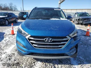 2018 Hyundai Tucson Value with VIN KM8J33A22JU792980, listed as a Copart auction lot 88934665 with 98,114 mi miles and Salvage Title. Bid and sale history available at carsss.com. Image 5.