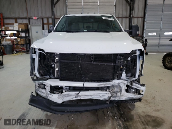2024 Ford Super Duty F-250 SRW XL with VIN 1FT8W2BT8REC65205, listed as a Copart auction lot 46938475 with 59,686 mi miles and Salvage Title. Bid and sale history available at carsss.com. Image 5.