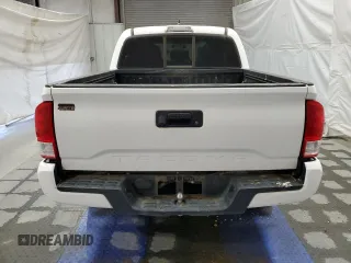 2017 Toyota Tacoma SR z VIN 5TFAX5GN8HX086692, wystawiony jako Copart lot #42198915 z przebiegiem 74 719 mil mil oraz Czysty tytuł • Clean title. Historia ofert i sprzedaży dostępna na DreamBid. Obrazek 6.