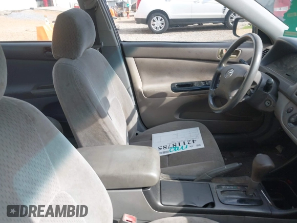 2003 Toyota Camry LE with VIN 4T1BE32K03U727447, listed as a IAAI auction lot 42118785 with 325,881 mi miles and . Bid and sale history available at DreamBid. Image 5.