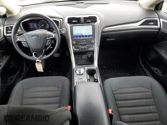 2019 Ford Fusion SE with VIN 3FA6P0LU5KR108871, listed as a Copart auction lot 45390485 with 61,130 mi miles and Salvage Title. Bid and sale history available at carsss.com. Image 8.