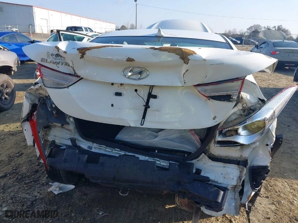 2012 Hyundai Elantra Limited with VIN 5NPDH4AE1CH085479, listed as a IAAI auction lot 41520882 with 61,720 mi miles. Bid and sale history available at carsss.com. Image 6.