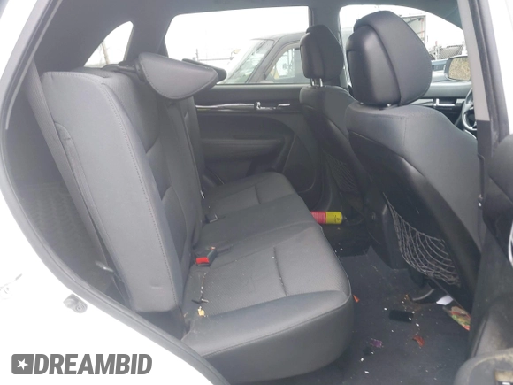 2012 Kia Sorento LX with VIN 5XYKT3A17CG215317, listed as a IAAI auction lot 42024912 with 221,149 mi miles. Bid and sale history available at carsss.com. Image 8.
