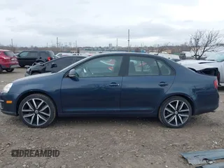 2010 Volkswagen Jetta Sedan S with VIN 3VWJZ7AJ1AM101103, listed as a IAAI auction lot 41727218 with 85,306 mi miles. Bid and sale history available at carsss.com. Image 13.