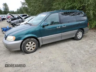 2004 Kia Sedona LX with VIN KNDUP131446581402, listed as a Copart auction lot 68083144 with 171,868 mi miles and Clean Title. Bid and sale history available at carsss.com. Image 1.