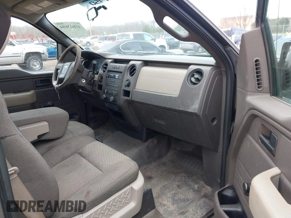 2010 Ford F-150 XL with VIN 1FTMF1C8XAKA97981, listed as a IAAI auction lot 41823694 with 123,028 mi miles. Bid and sale history available at carsss.com. Image 5.