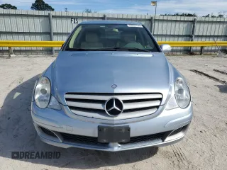 2006 Mercedes-Benz R-Class 3.5L with VIN 4JGCB65E76A027211, listed as a Copart auction lot 42973115 with 197,643 mi miles and Salvage Title. Bid and sale history available at carsss.com. Image 5.