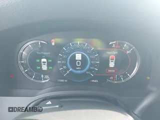 2020 Cadillac Escalade Luxury z VIN 1GYS3BKJ3LR144735, wystawiony jako IAAI lot #42161511 z przebiegiem 77 990 mil mil oraz . Historia ofert i sprzedaży dostępna na DreamBid. Obrazek 7.