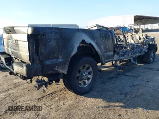 2021 Ford Super Duty F-250 SRW XL with VIN 1FT7W2BT5MED93261, listed as a IAAI auction lot 40964195 with 1 mi miles. Bid and sale history available at carsss.com. Image 4.