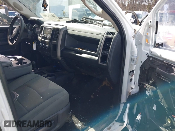 2017 Ram 2500 Tradesman with VIN 3C6UR5HL5HG733453, listed as a IAAI auction lot 41569358 with 229,765 mi miles and . Bid and sale history available at DreamBid. Image 5.