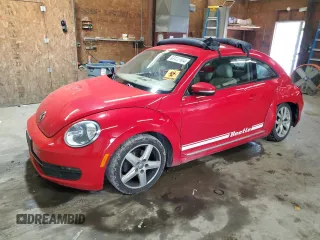 2013 Volkswagen Beetle 2.5L w/Sun с VIN 3VWJP7AT1DM674515, выставлен на аукционе Copart как лот 63432504 с пробегом 165 864 миль миль и Списание • Salvage title. История ставок и продаж доступна на DreamBid. Изображение 1.