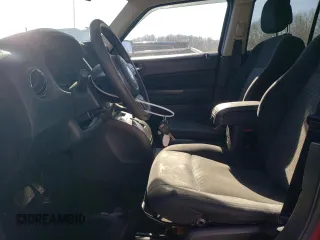 2013 Jeep Patriot Sport with VIN 1C4NJRBB4DD245422, listed as a Copart auction lot 47568535 with 214,139 mi miles and Clean Title. Bid and sale history available at carsss.com. Image 7.